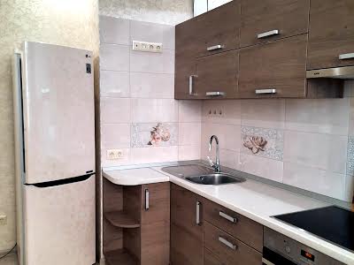 квартира по адресу Академика Сахарова ул., 3 а