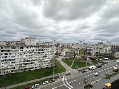 квартира за адресою Мілютенка вул., 17-В