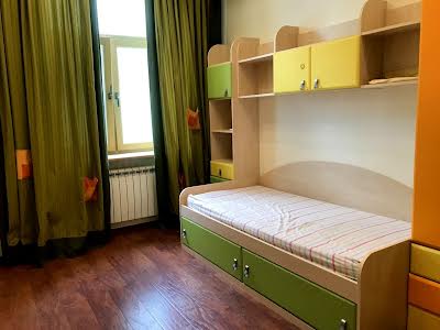 квартира за адресою Тарасівська вул., 7
