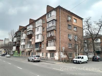 квартира за адресою Автозаводська вул., 87а