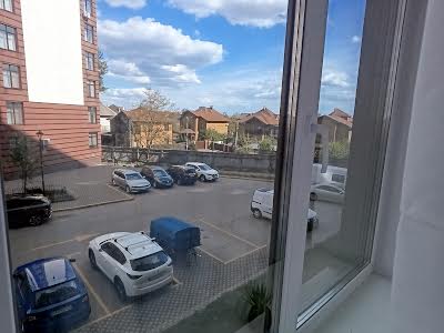 квартира за адресою Садова вул., 51-В