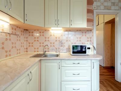 квартира за адресою Оноре де Бальзака вул., 57