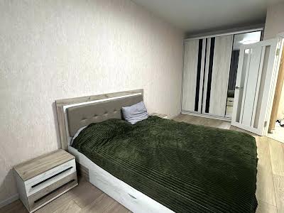 квартира за адресою Нижньо набережна, 2/2м