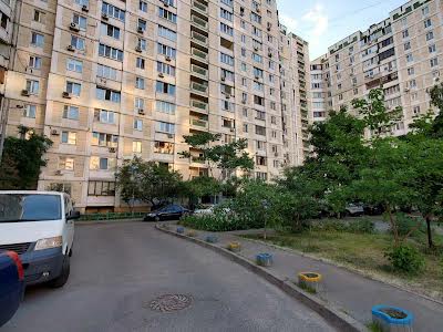 квартира за адресою Вишняківська вул., 7-Б