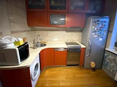 квартира за адресою Драгоманова вул., 42