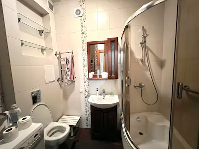 квартира за адресою Кловський узвіз, 4