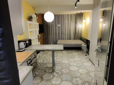 квартира за адресою Набережна вул., 8д
