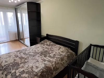 квартира по адресу Героев просп., 3