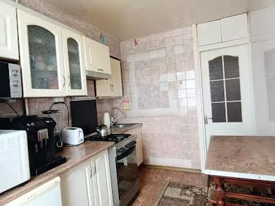 квартира за адресою Дніпро, Метробудівська вул., 5