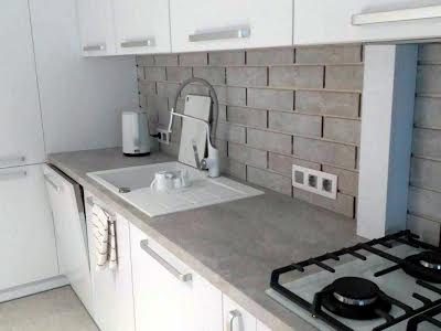 квартира за адресою Героїв УПА вул., 73в