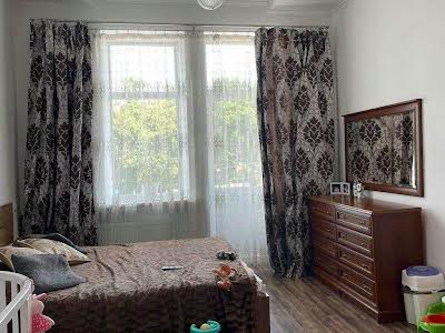 квартира за адресою Бандеры Степана, 80