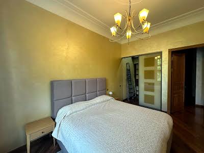 квартира за адресою Рейтарська вул., 17