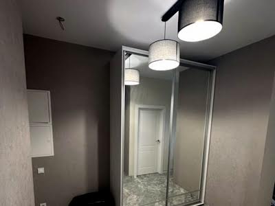 квартира за адресою Сонячна вул., 5