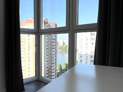 квартира за адресою Драгоманова вул., 2