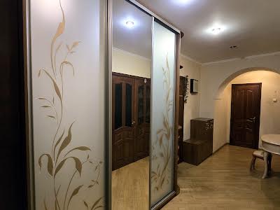 квартира за адресою Олександра Лазаревського вул. (Мініна), 9