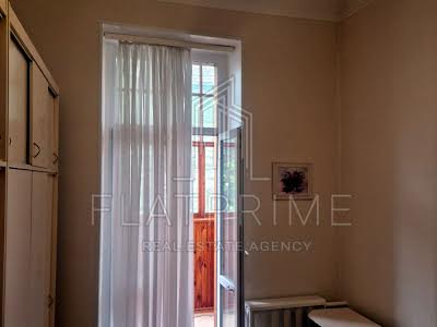 квартира за адресою Рейтарська вул., 7-Б