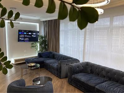 квартира по адресу Кловский спуск, 7