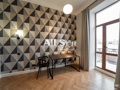 квартира за адресою Костельна вул., 5