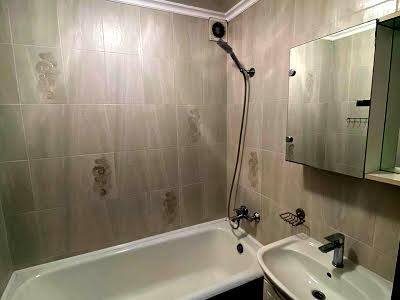 квартира за адресою Кастелівка вул., 7
