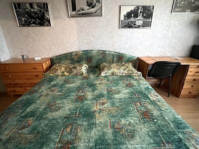 квартира за адресою Академіка Доброхотова вул., 15