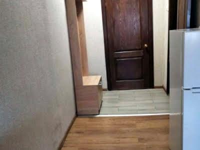 квартира за адресою Добровольців пров., 10