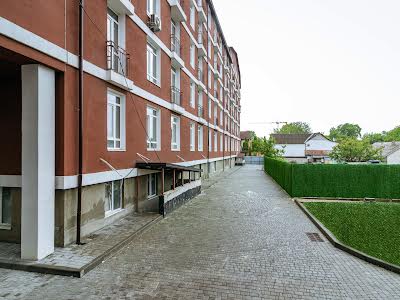 квартира за адресою Дмитра Луценка, 2в