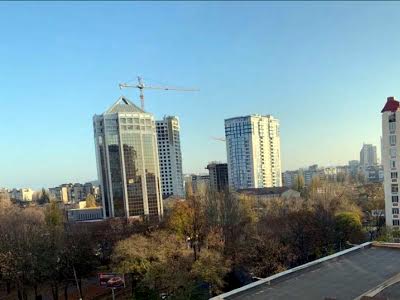 квартира по адресу Канатная ул., 122а