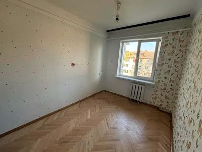 квартира за адресою Миру просп., 13-Б