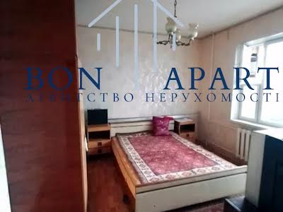 квартира за адресою Прирічна вул., 10
