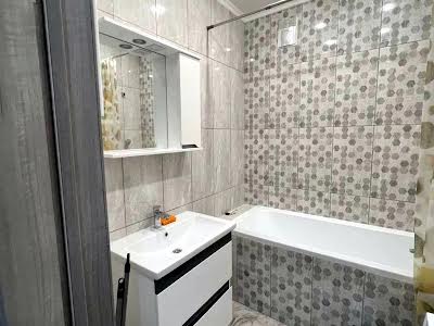 квартира по адресу Героев Небесной Сотни просп., 40/1