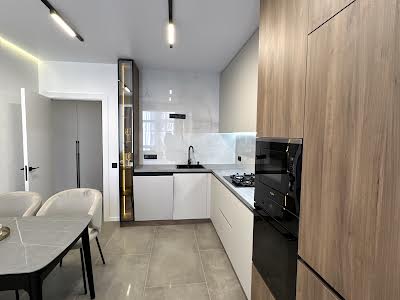 квартира за адресою Височана вул., 18