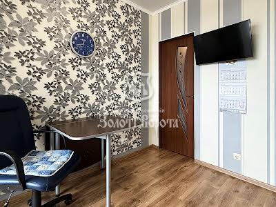 квартира по адресу Старокиевская ул. (Ватутіна), 99
