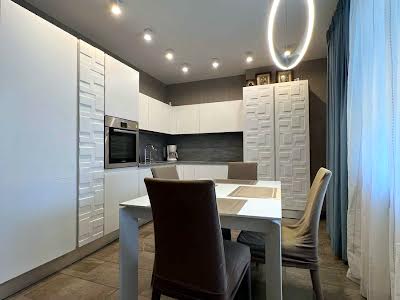 квартира за адресою Юрія Шумського вул., 3Г