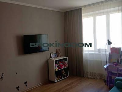 квартира за адресою Боголюбова вул., 8