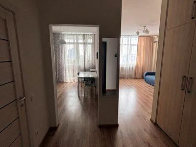 квартира за адресою Воскресенська вул., 16