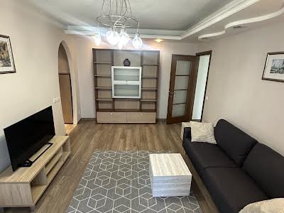 квартира за адресою Велика Васильківська вул. (Червоноармійська), 131