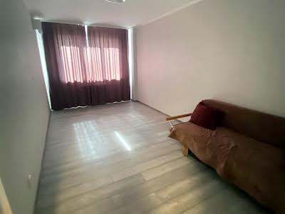 квартира за адресою Перспективна вул., 5