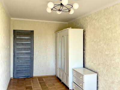 квартира за адресою Марка Черемшини, 12