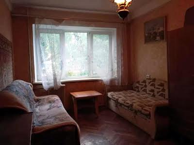 квартира за адресою Салютна вул., 29-А