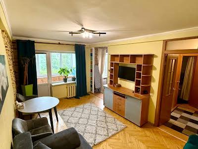 квартира за адресою Миру просп., 12