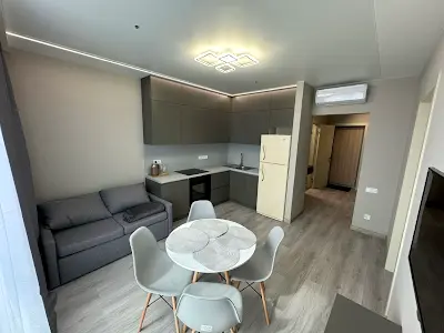 квартира за адресою Літературна вул., 5