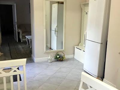 квартира по адресу Драгоманова ул., 3