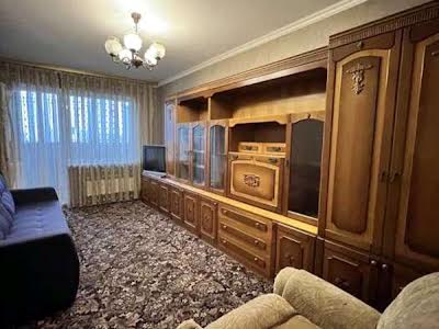 квартира по адресу Ревуцкого ул., 10/2
