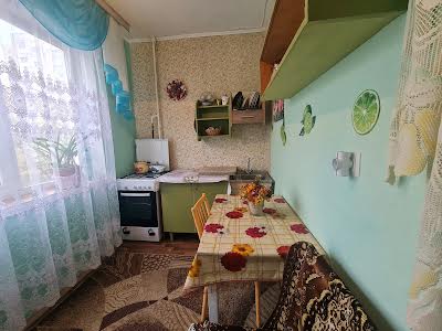 квартира по адресу Героев Днепра ул., 16а