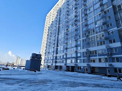квартира за адресою Ревуцького вул., 40-В