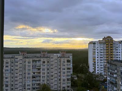 квартира за адресою Будівельників вул., 2