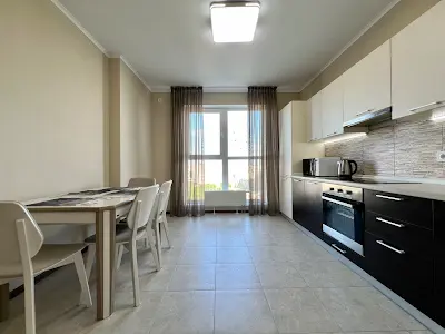 квартира за адресою Ревуцького вул., 40г