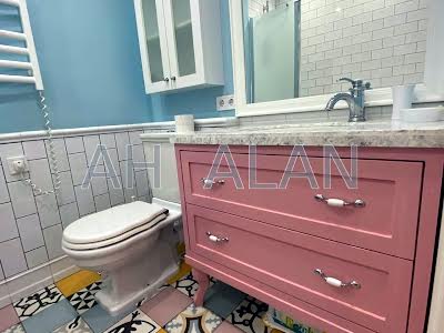 квартира за адресою Регенераторна вул., 4 к14