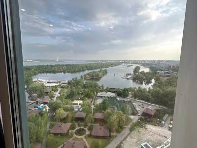 квартира за адресою Набережна Перемоги вул., 7