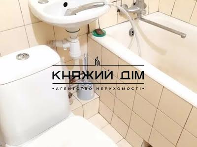 квартира за адресою Миколи Міхновського бульв. (Дружби Народів), 8